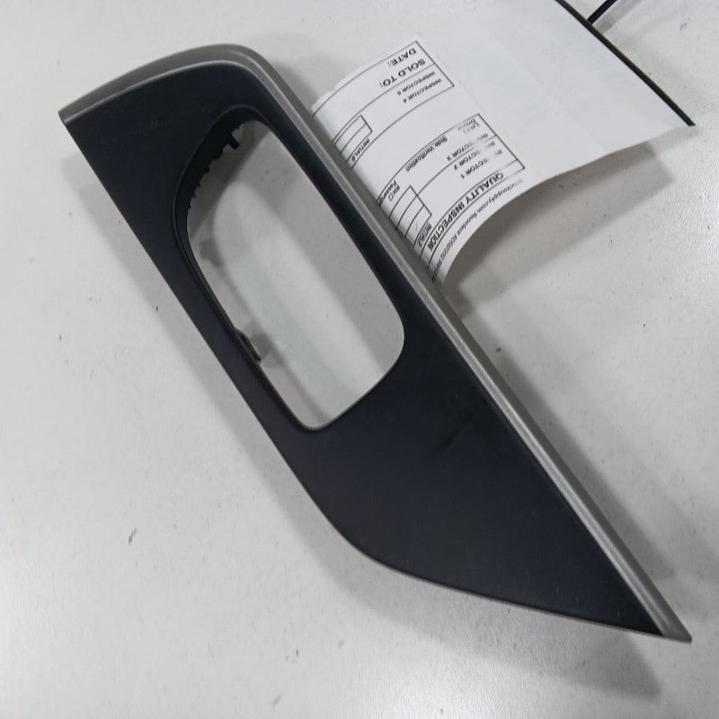 Nissan Altima Interior Door Handle Bezel Surround Trim Right Passenger Rear 2017