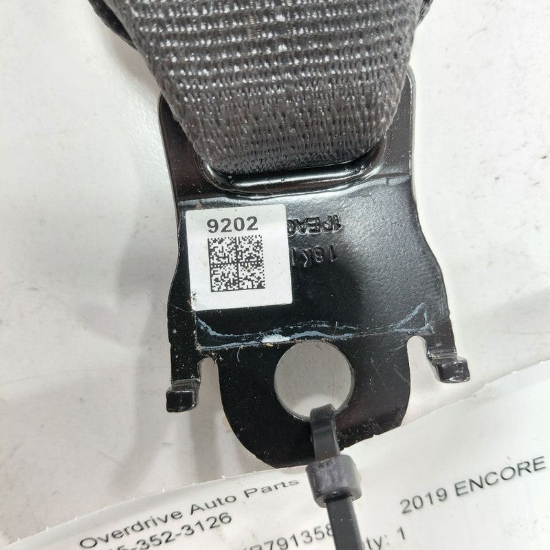 Buick Encore Seat Belt Buckle Latch Left Driver Rear Back  2020 2019 2