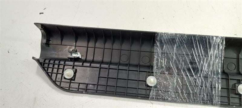 Hyundai Sonata Sill Trim Plate Door Jam Threshold Right Passenger Fron