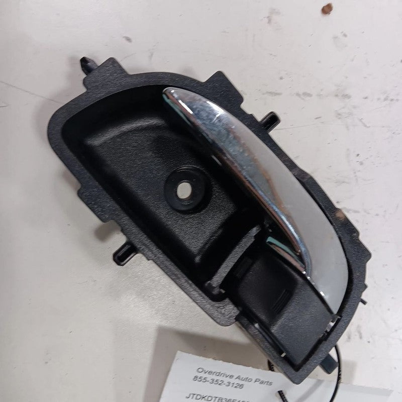 Toyota Prius C Door Handle Left Driver Front Interior Inside  2017 201
