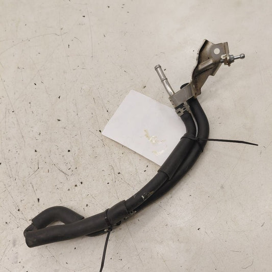 Toyota Prius Coolant Line Crossover Pipe  1.8 2022 2021 2020