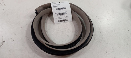 Hyundai XG350 On Body Door Jamb Seal Rear Right Passenger Back 2003 2004 2005