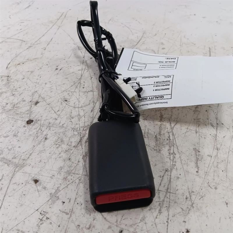 Passenger Right Front Seat Belt Buckle Latch Thru 03/31/16 13-16 Nissan LEAF