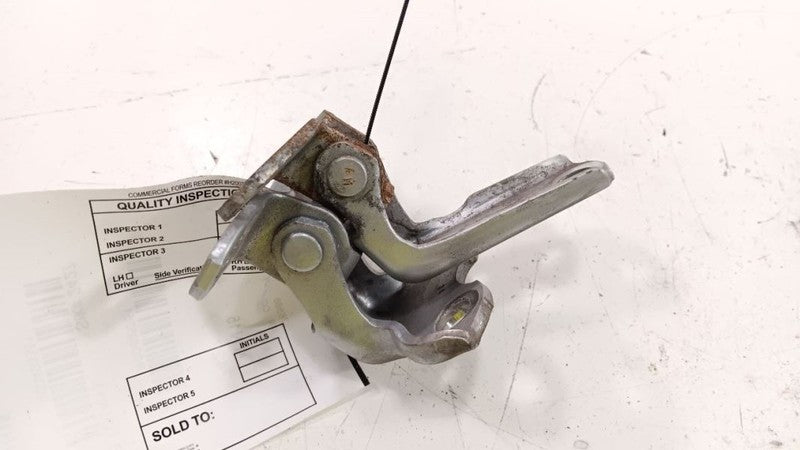 Toyota Prius Passenger Right Rear Door Hinges  2012 2013 2014  2012 20