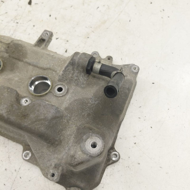 Nissan Versa Note Engine Cylinder Head Valve Cover  1.6 2019 2018 2017