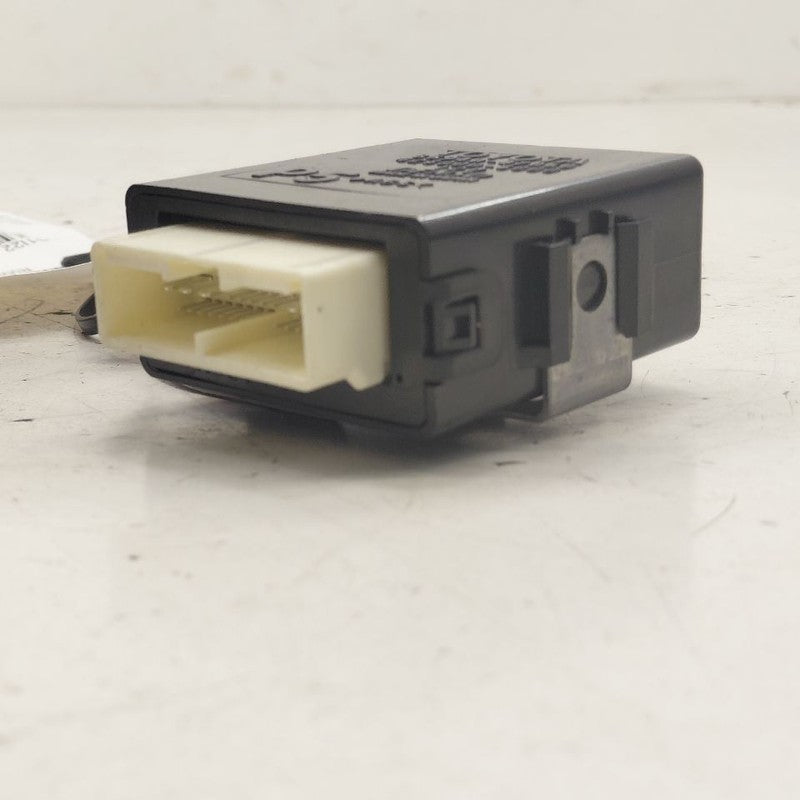 Toyota Prius Windshield Wiper Relay Control Module {8594047060} 2022 2