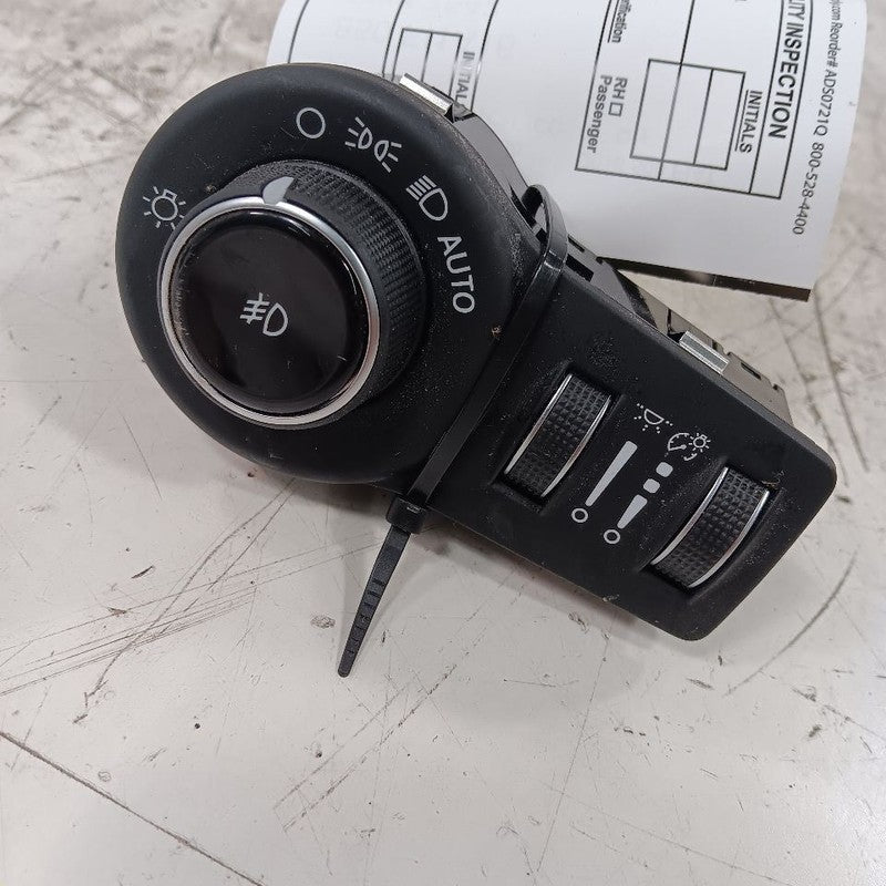 Fiat 500 Headlight Switch Head Light Lamp  2016 2017