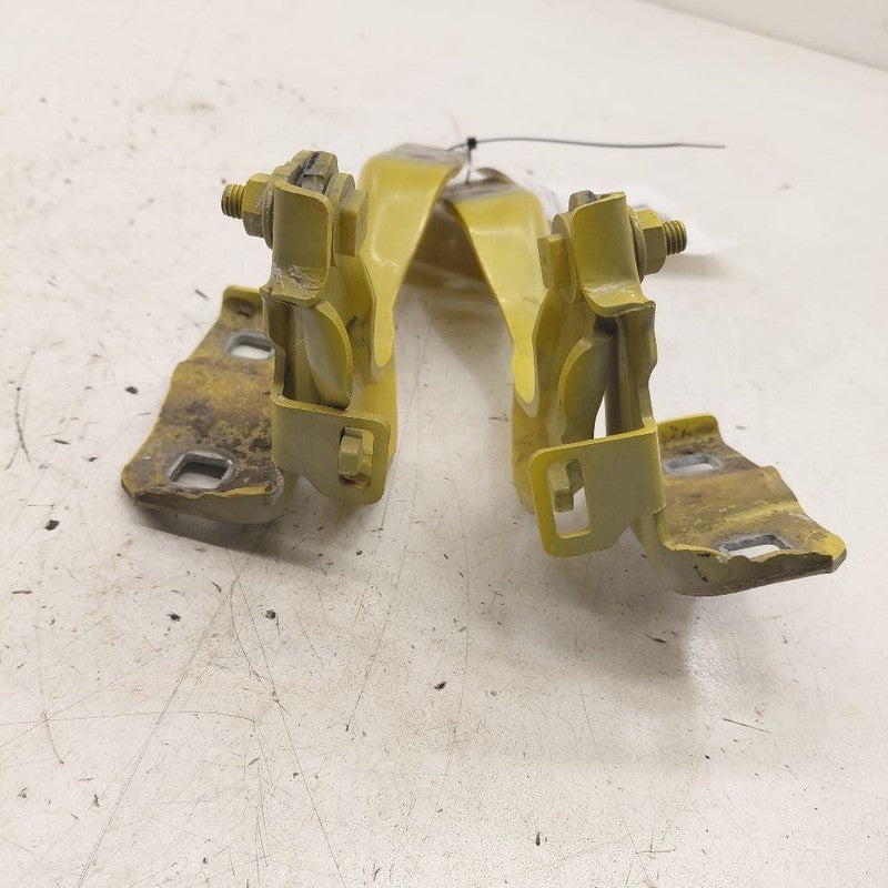 Fiat 500 X Model   Hood Hinge Set Left and Right  2016 2017