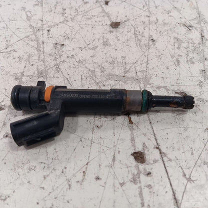 Fuel Injection Injector Fits 18-23 Nissan Kicks OEM