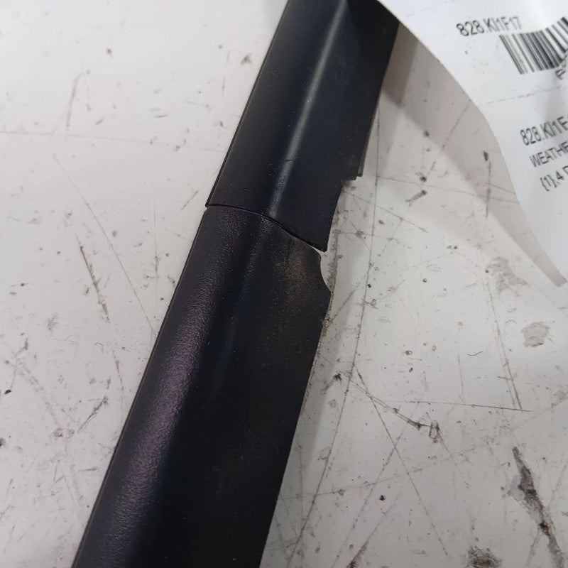 Kia Forte Door Glass Window Weather Strip Trim Rear Left Back  2015 2016 