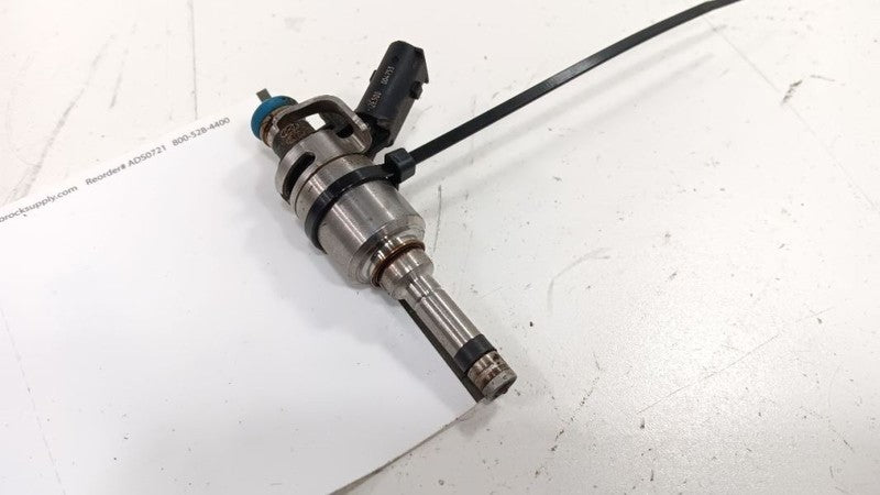 353102E500 Fuel Injection Parts Fuel Injector 2.0L Hatchback Fits 14-17 ELANTRA 