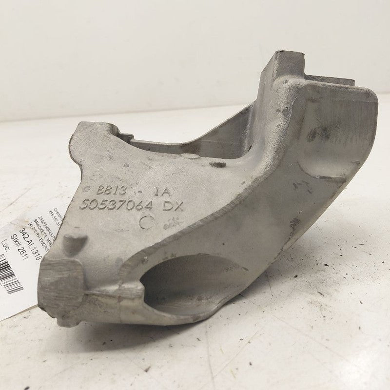 Alfa Romeo Stelvio Passenger Right Side Engine Bracket  2018 2019 2020