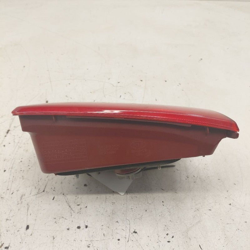Driver Left Rear Tail Light Brake Lamp Incandescent Fits 16-18 Kia Sor