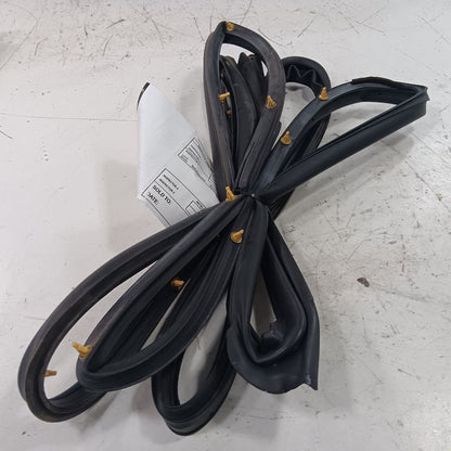 Toyota Corolla On Door Seal Rubber Right Passenger Front  2016 2015 2014