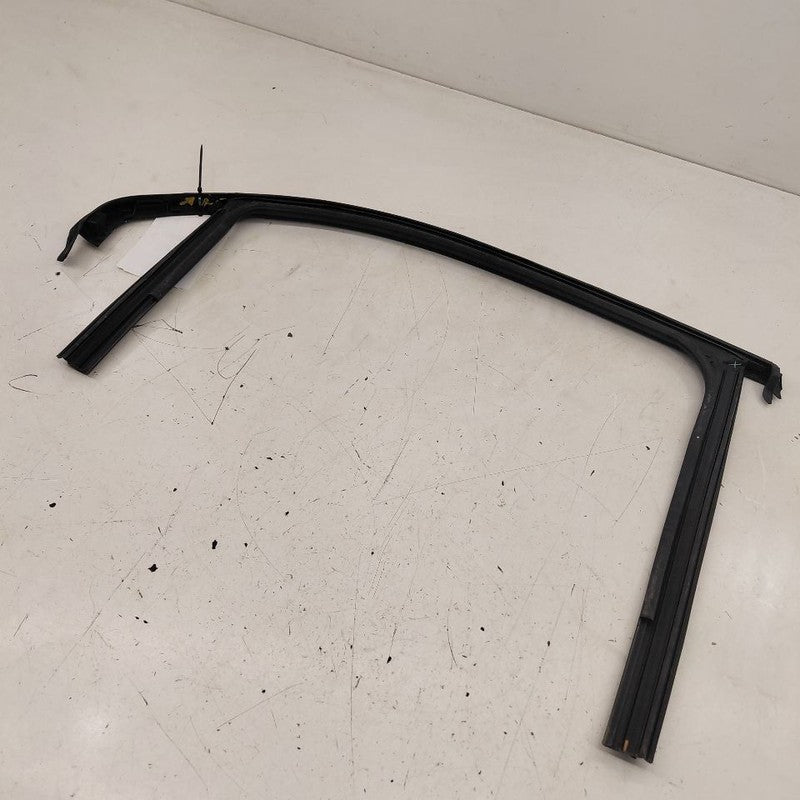 Fiat 500 X Model  Door Glass Window Seal Rubber Left Driver Rear Back 