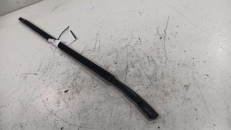 Kia Forte Door Glass Window Weather Strip Trim Front Right Passenger  2014 2015 