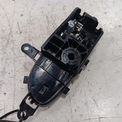 Nissan LEAF Door Handle Right Passenger Front Interior Inside  2013 20