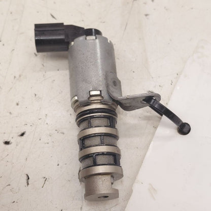 Honda HR-V Variable Timing Gear Oil Control Valve Solenoid Cylinder He