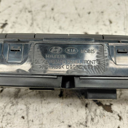Audio Equipment Radio Control Panel ID 96540D9900WK 20-22 Kia Sportage