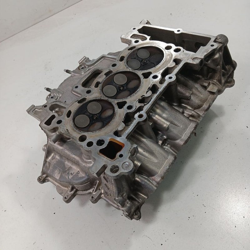 Engine Cylinder Head 1.3L Fits 20-23 Buick Encore GX OEM