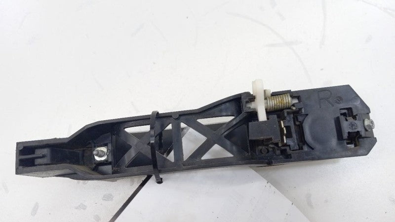 20910591 Passenger Right Front Door Handle Exterior Outside Pearl Chrome Fits 06-11 HHR