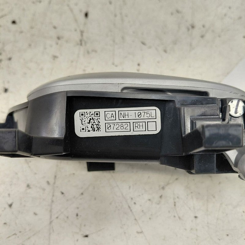 Honda CR-V Door Handle Right Passenger Front Interior Inside  2019 201