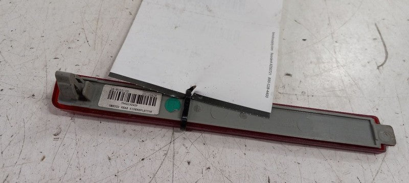 Cadillac CTS Rear Marker Reflector Light Lamp 2011 2012 2013