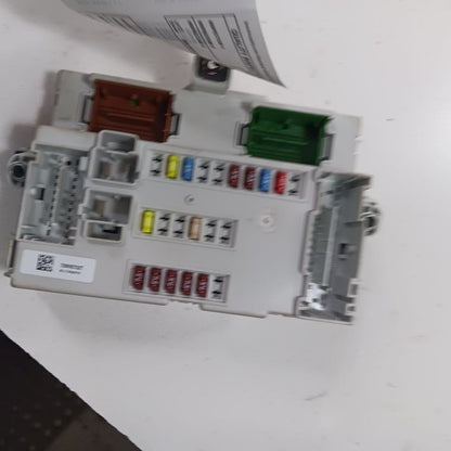 Jeep Cherokee Cabin Fuse Box Interior Inner Under Dash  2015 2016 2017