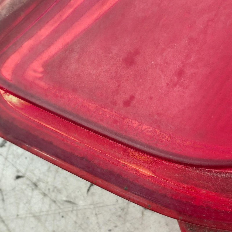 Hyundai Veloster Passenger Right Rear Side Marker Reflector 2017 2016 