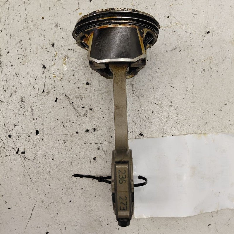 Cadillac CT6 Single Piston With Connecting Rod   3.6 2018 2017 2016