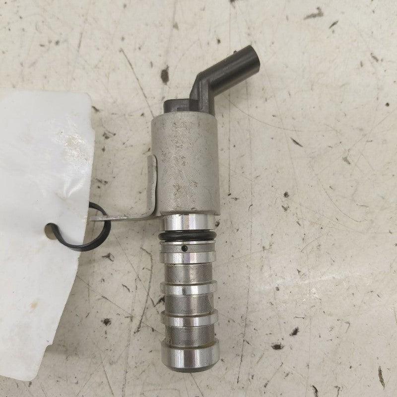 Chevy Equinox Variable Timing Gear Oil Control Valve Solenoid Cylinder