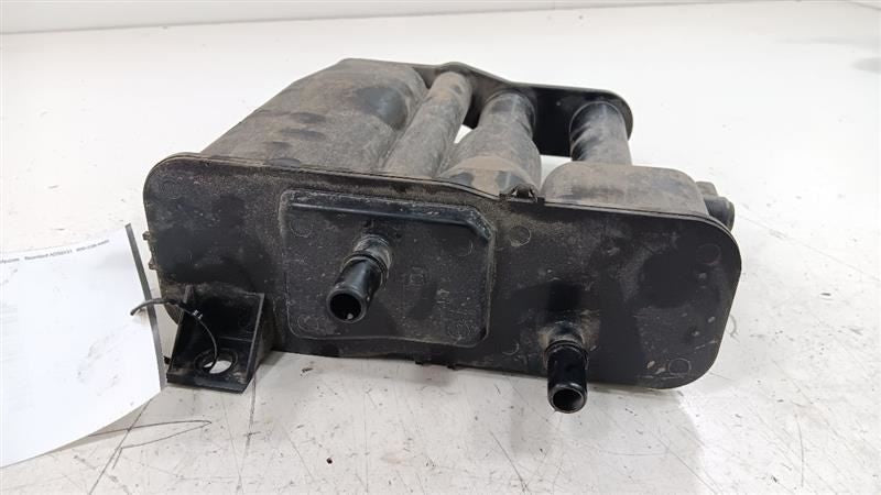 Chevrolet Equinox Fuel Vapor Canister Charcoal Evaporator Can 2018 201