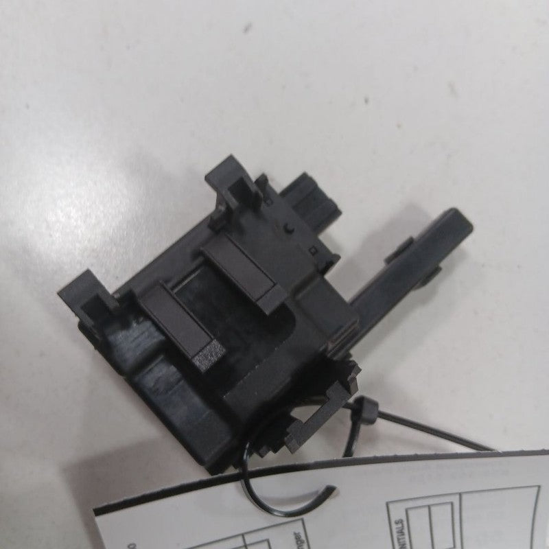 2025 GMC Acadia Remote Lock Receiver Control Module {13554426}