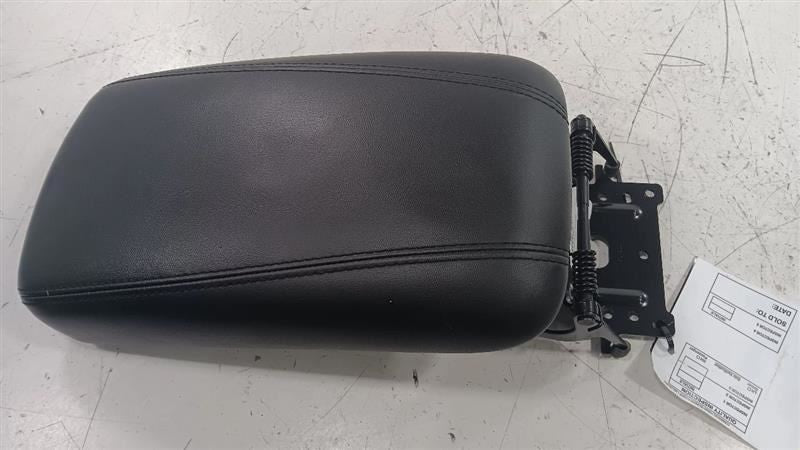 Chrysler 200 Arm Rest  2015 2016 2017 OEM