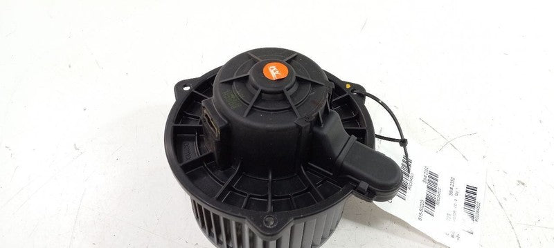 Blower Motor Fits 10-13 Kia Soul  OEM