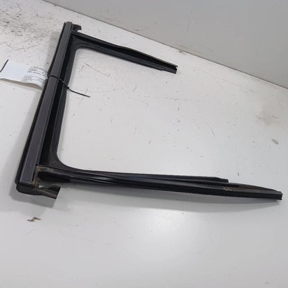 Jeep Compass Door Glass Window Seal Rubber Left Rear Back 2017 2018 2019 