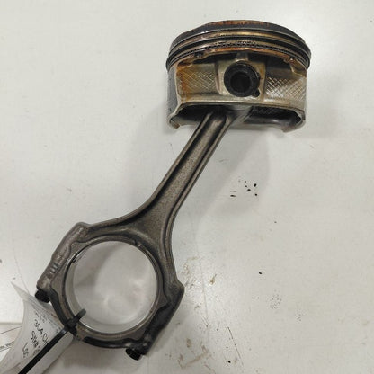 Chrysler 300 Single Piston With Connecting Rod   3.6 2017 2018 2019 OE