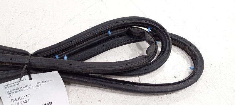 Kia Sorento On Door Seal Rubber Right Passenger Rear Back 2016 2017 2018