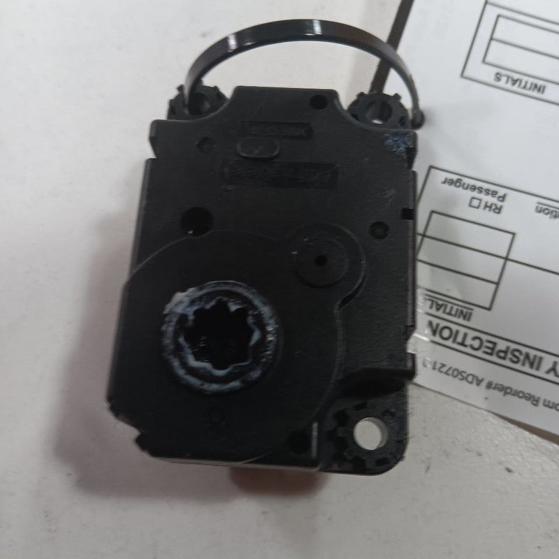 Chevy Trailblazer Flap Door Motor Heater AC Door Actuator  2021 2022 2
