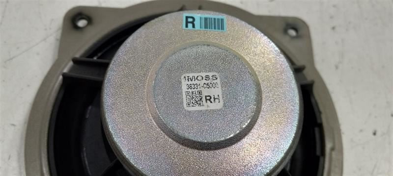 Kia Sorento Speaker Right Passenger Rear 2016 2017 2018