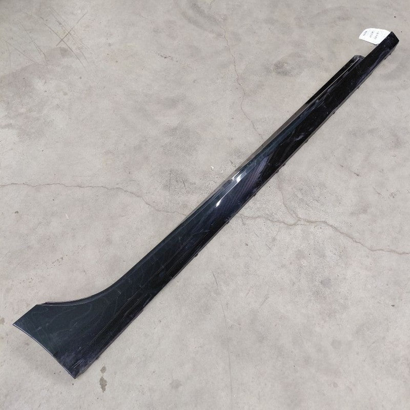 Cadillac CT6 Rocker Panel Trim Cover Molding Skirt Right Passenger Sid