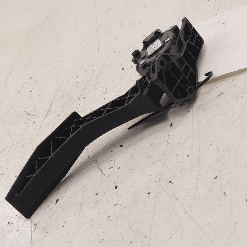 Chevy Volt Gas Pedal  2019 2018 2017 2016
