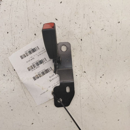 2018 Fiat 500 X Model Seat Belt Buckle Latch Right Passenger Rear Back