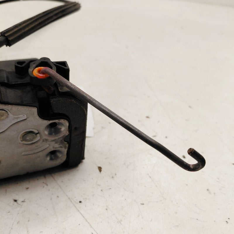 Cadillac XTS Door Latch Lock Left Driver Front      2016 2017 2018