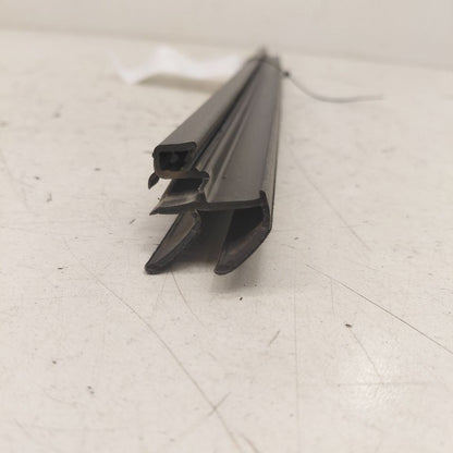 Jeep Cherokee Right Rear Weather Strip Interior  2019 2020 2021