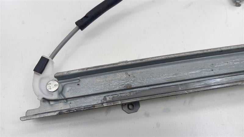 80720EE00D Passenger Right Front Power Window Regulator Motor Track Hatchback 07-12 VERSA