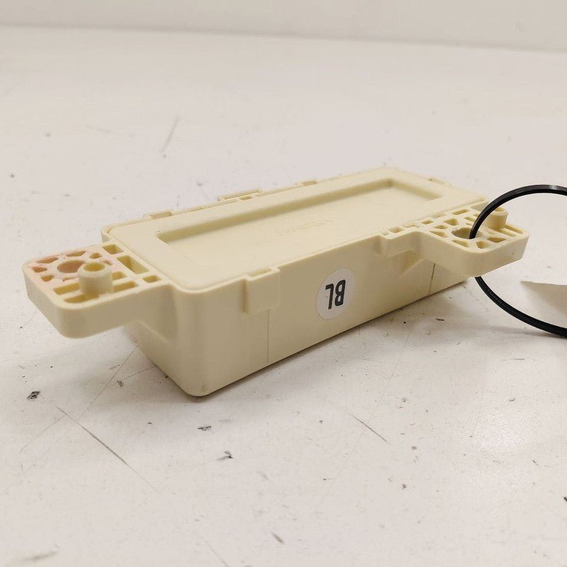 Hyundai Sonata Cabin Fuse Relay Box {91940C2010} 2017 2016 2015 OEM