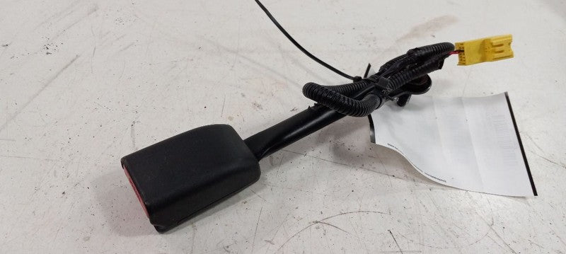 888402L510WK Seat Belt Buckle Latch Front Station Wgn Passenger Right Fits 09-12 ELANTRA