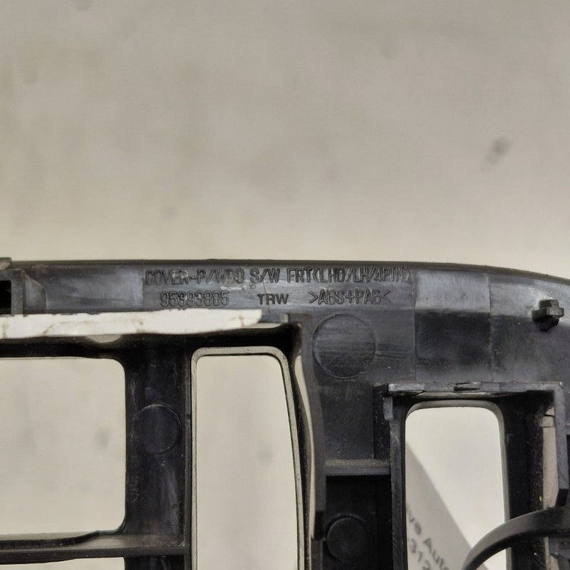 Chevy Trax Window Switch Bezel Trim Left Front 2022 2021
