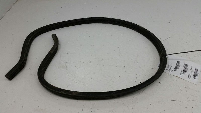 2012 Fiat 500 Cowl Vent Panel Hood Rubber Seal Gasket OEM 2013 2014 2015 2016